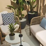Old Town Apt, Balcony, Brand New, Family, 아파트 하니아
