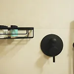 Old Town Apt, Balcony, Brand New, Family, 하니아