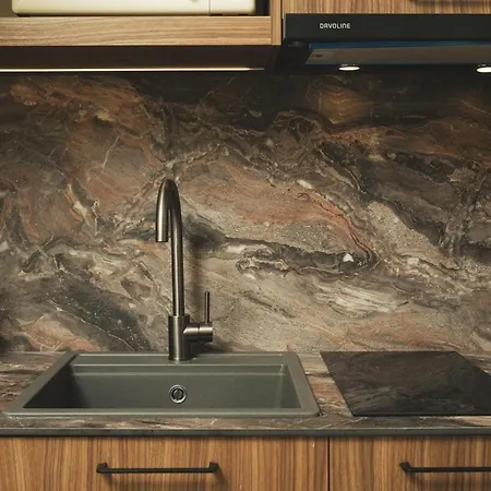 Old Town Apt, Balcony, Brand New, Family, 아파트