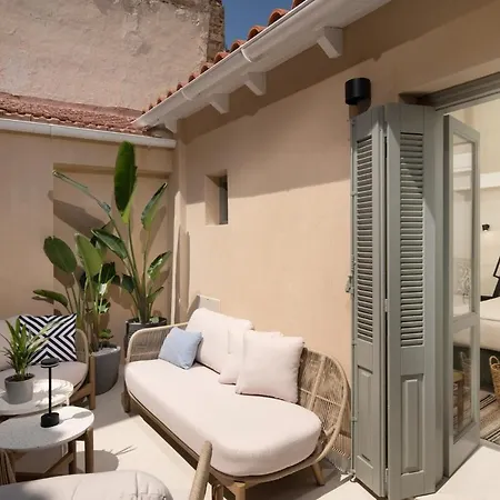 Old Town Apt, Balcony, Brand New, Family, *