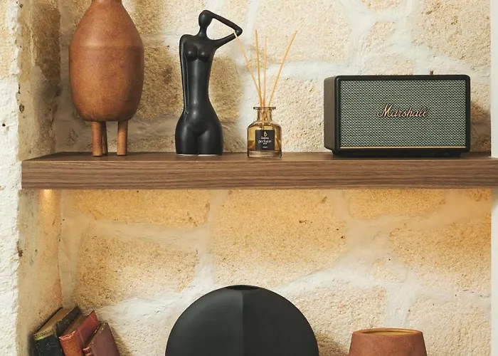 Old Town Apt, Balcony, Brand New, Family, * La Canée